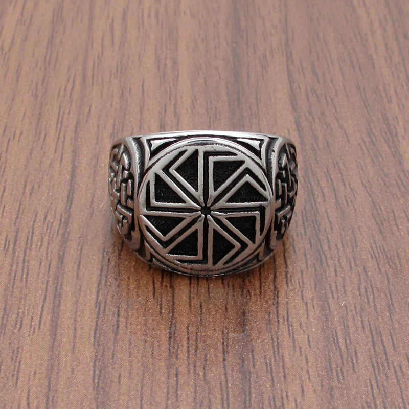 Kolovrat Ring